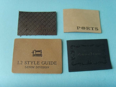 patch en cuir jeans personnalisé avec le logo de gaufrage en relief ou gaufré